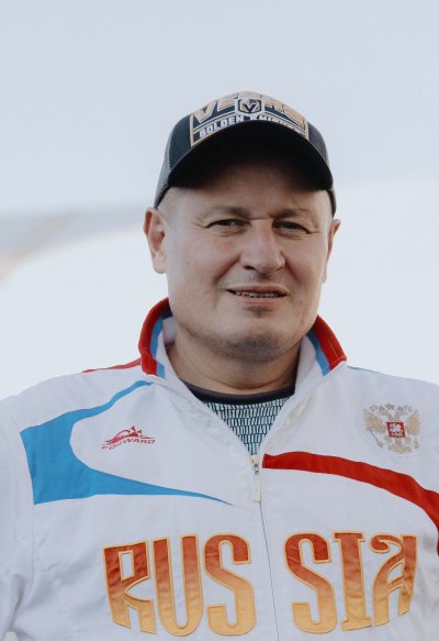 Мирошников  Олег  Борисович